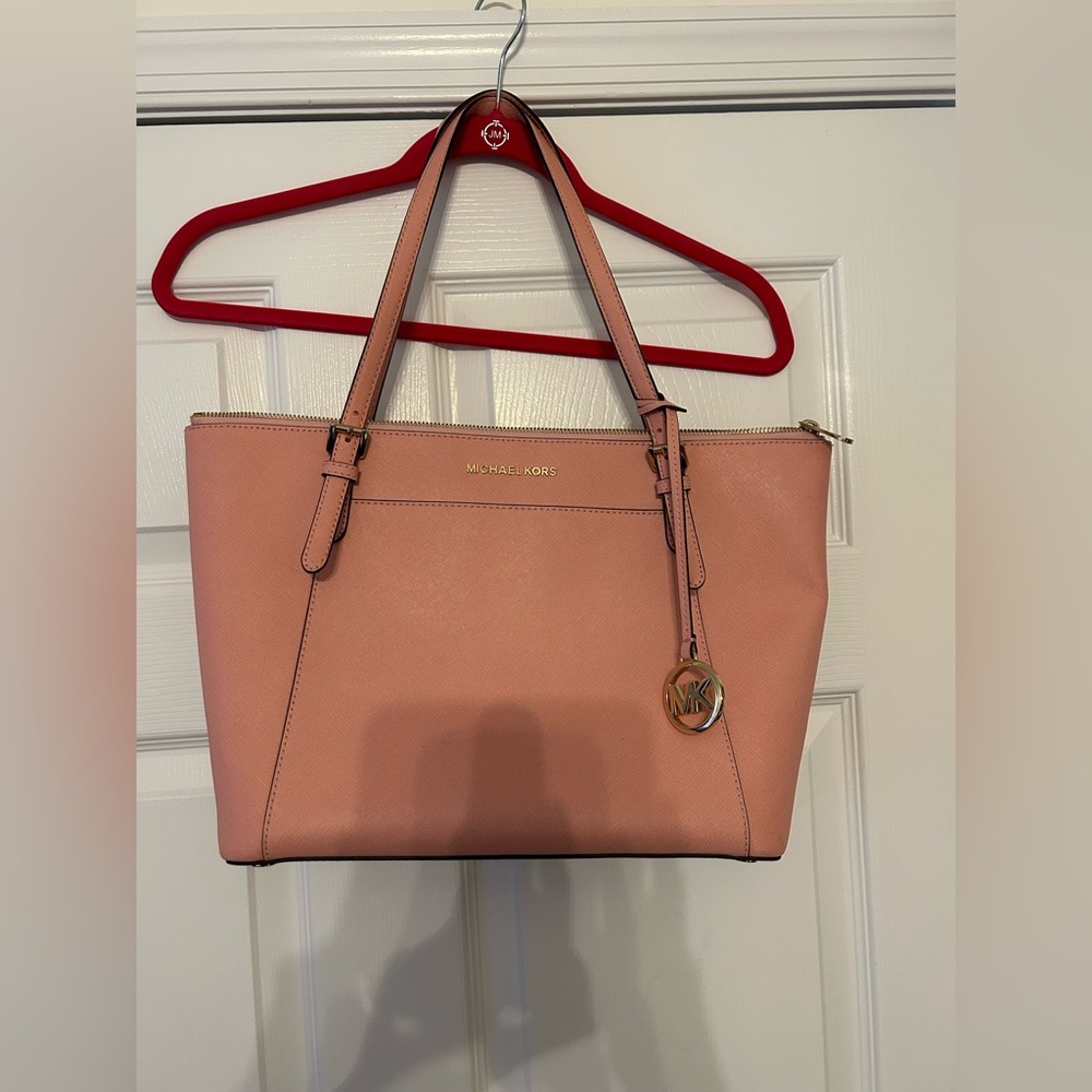 Very good condition Michael Kors tote/shoulder bag/purse